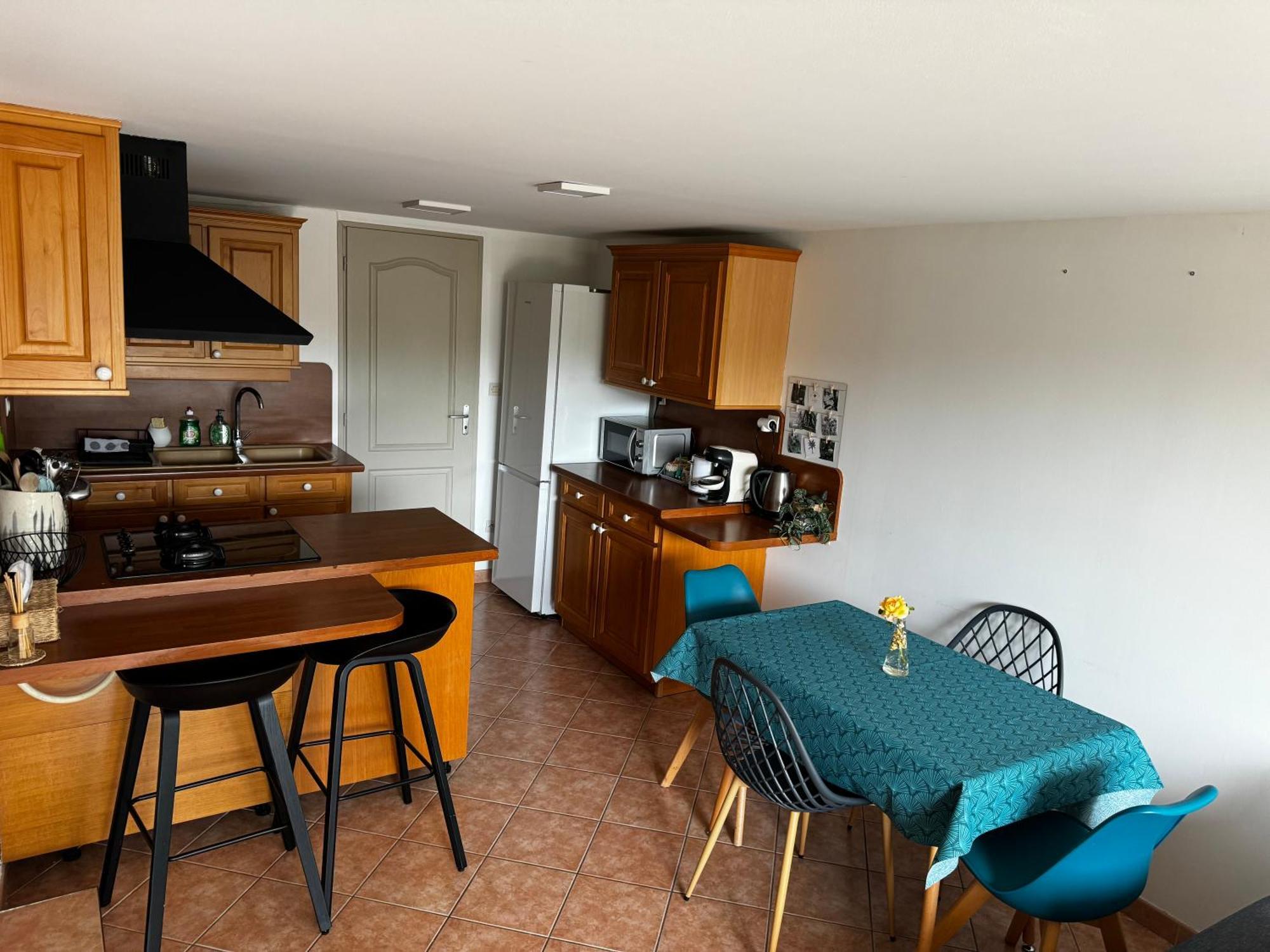 Au Calme Dans Maison En Rez De Jardin A 2,2 Kms Du Groupama Stadium Et Salle Ldlc Arena Meyzieu Exteriér fotografie