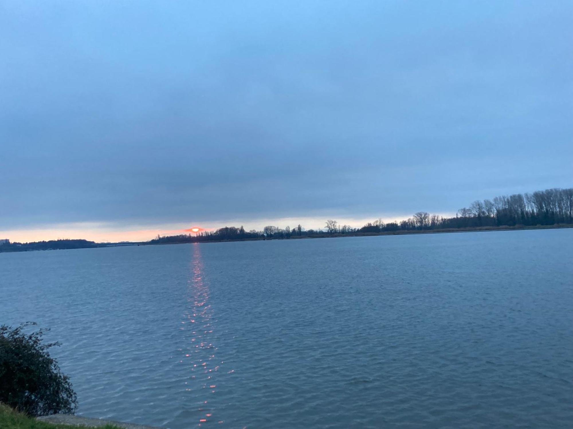 Au Calme Dans Maison En Rez De Jardin A 2,2 Kms Du Groupama Stadium Et Salle Ldlc Arena Meyzieu Exteriér fotografie